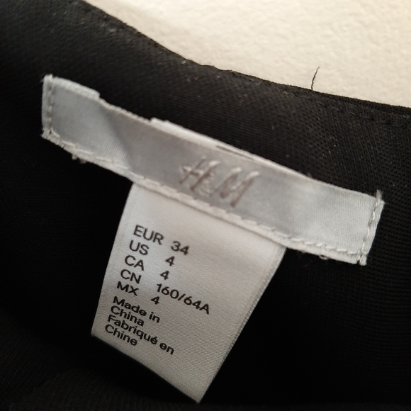 H&M High Waist Tie Shorts - Picture 3 of 3